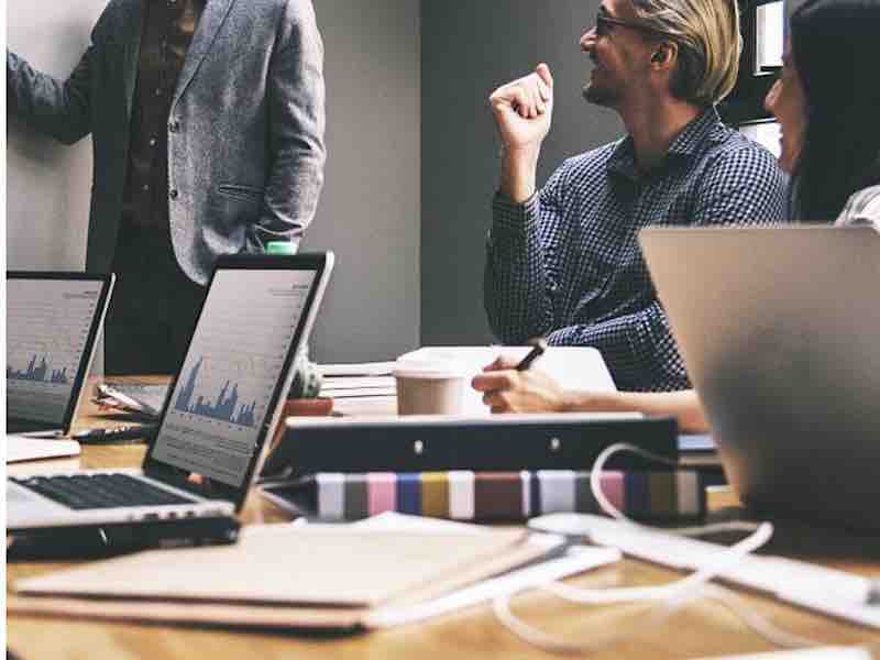Investiția și randamentul așteptat în primii ani de viață ai unei societăți comerciale