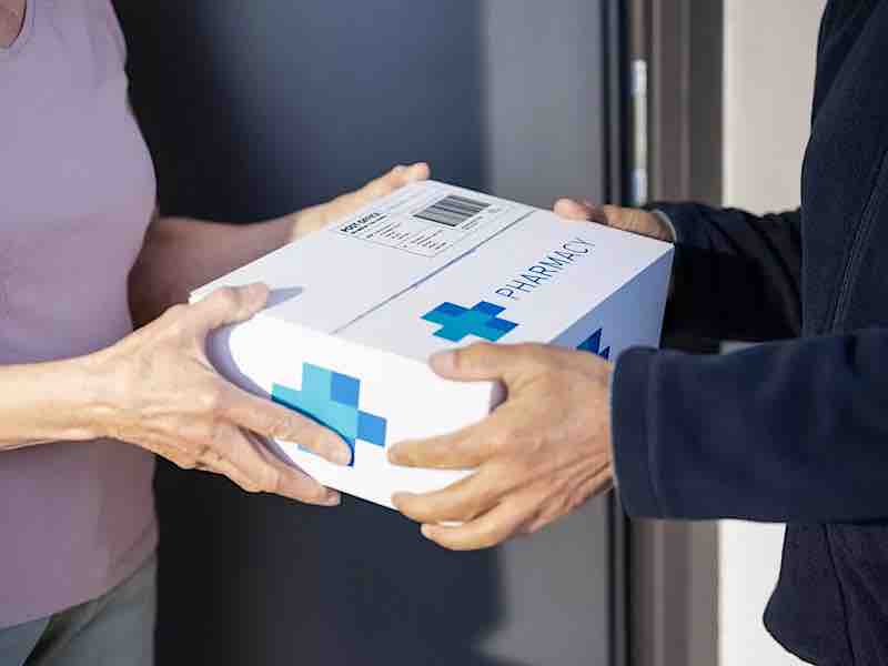Livrarea medicamentelor la domiciliu: între nevoile pacientului și cerințele legale